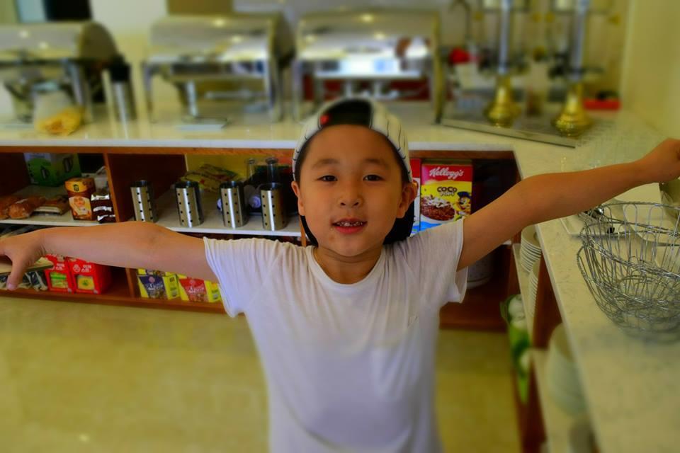 Noblesse Hotel Hai Phong Buitenkant foto