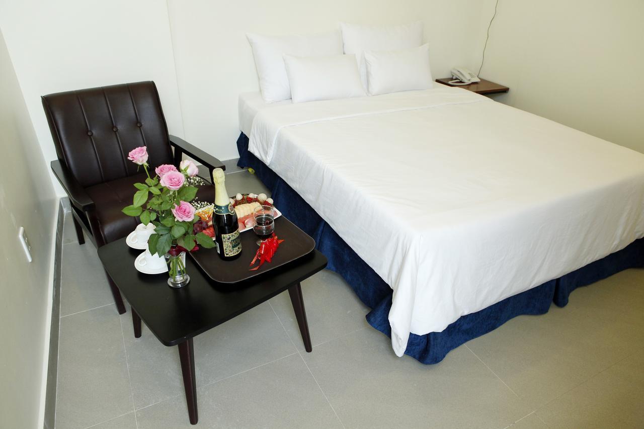 Noblesse Hotel Hai Phong Buitenkant foto